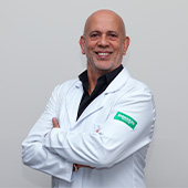 Dr. Fernando Sampaio